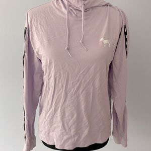 PINK hooded long-sleeve shirt (light purple)
